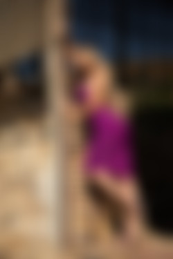 2022phdee/2021-11/[photodromm] 2021-11-28 Brenda - The Outpost II (x46, 3000 px)/The Outpost II (2).jpg