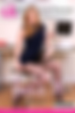 OnlySecretaries. Photo/Covers/2013/Annie-M.jpg